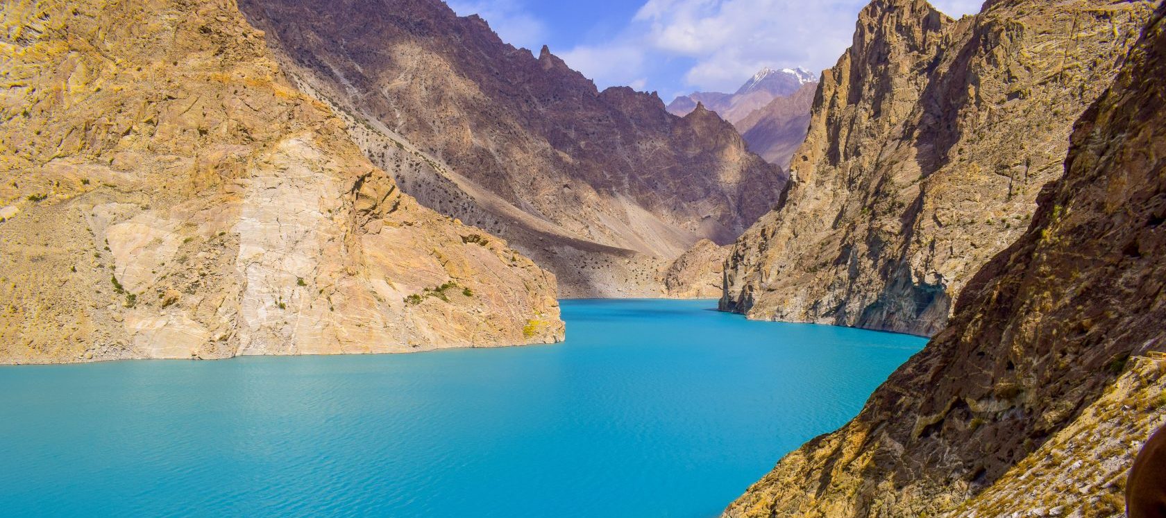 Attabad Lake, Hunza valley, Pakistan Attabad Lake, Hunza