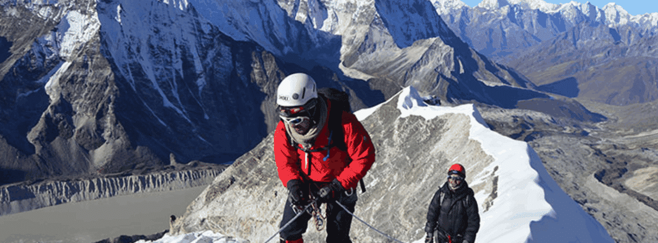 ISLAND PEAK WITH EVEREST BASE CAMP